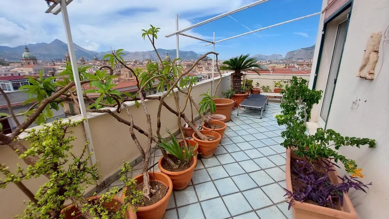 Homestay Settimocielo Apartment Palermo