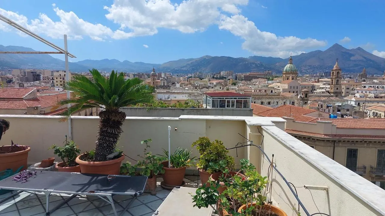 Settimocielo Apartment Palermo Homestay